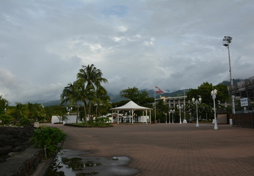 2014-12-15 18-21-30 Tahiti Papeete