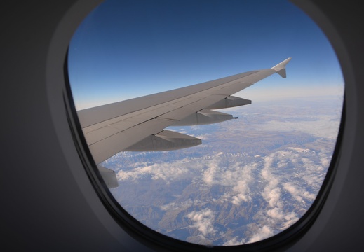 2014-12-14 20-53-37 Tahiti avion depart