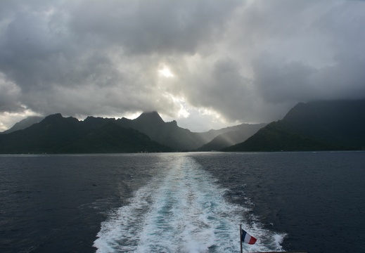 2014-12-27 17-43-59 Tahiti Moorea