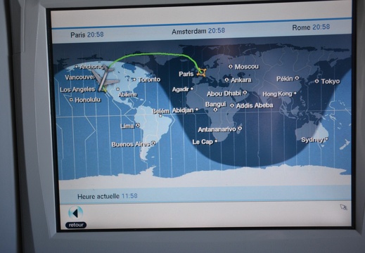 2014-12-14 20-57-35 Tahiti avion depart