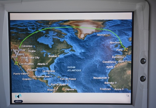 2014-12-14 20-55-37 Tahiti avion depart