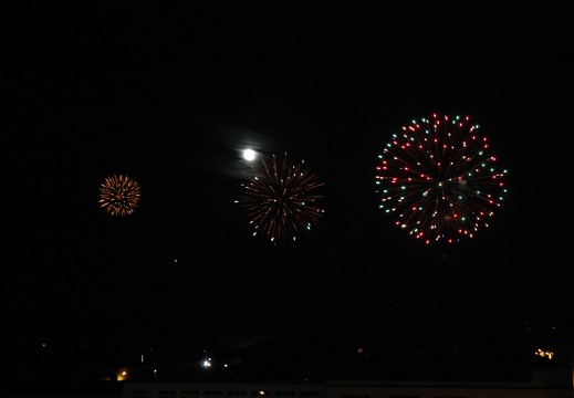 2014-07-14 00-03-26 feu artifice