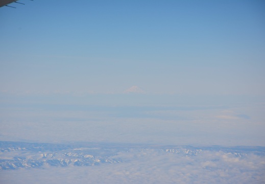 2014-12-14 21-00-19 Tahiti avion depart