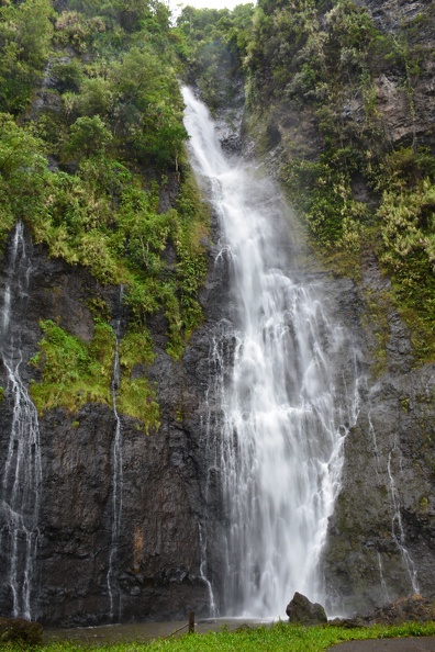 2014-12-26 16-30-30 Tahiti cascades