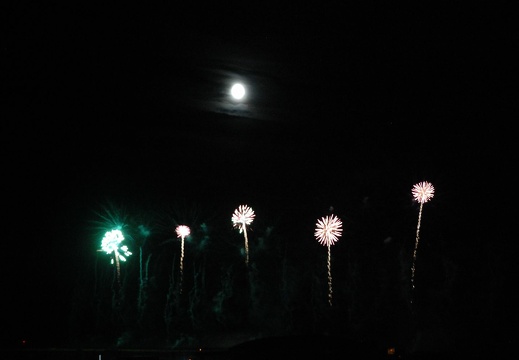 2014-07-14 00-02-13 feu artifice